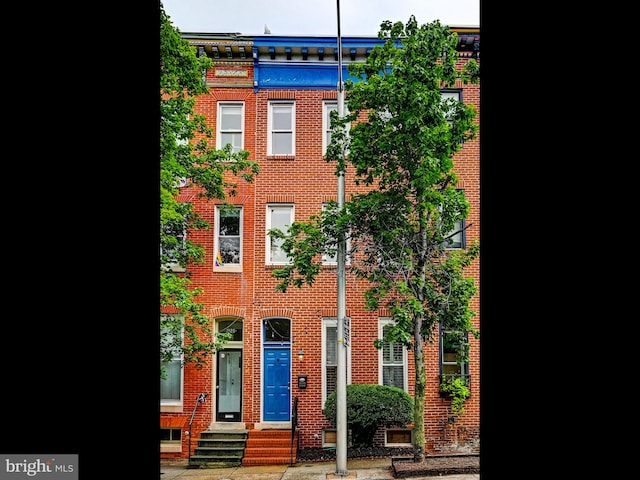 2122 E Lombard St E, Baltimore, MD 21231 - view of front of property featuring brick siding