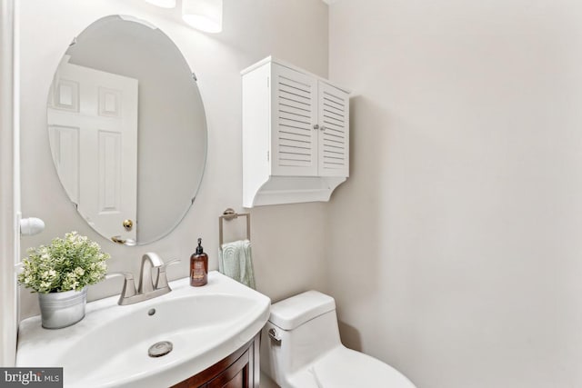 13213 Windy Leaf Ct, Woodbridge, VA 22192 - bathroom with toilet and vanity