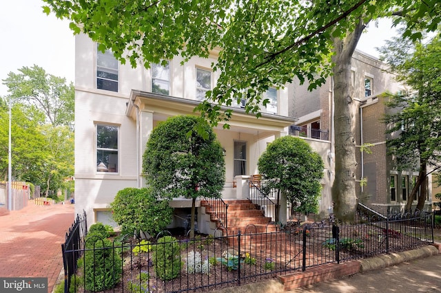209 11th St NE, Washington, DC 20002 - view of front facade