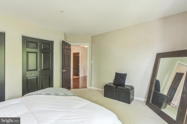 907 Whistling Duck Dr, Upper Marlboro, MD 20774 - carpeted bedroom featuring baseboards