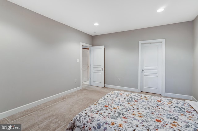 5985 Twin Branch Ct, Haymarket, VA 20169 - unfurnished bedroom featuring recessed lighting, baseboards, and light carpet