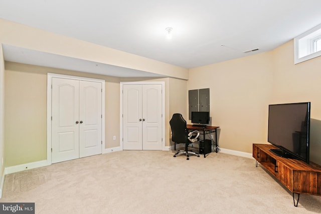 2204 Messina Ct, Eldersburg, MD 21784 - home office with light carpet and baseboards