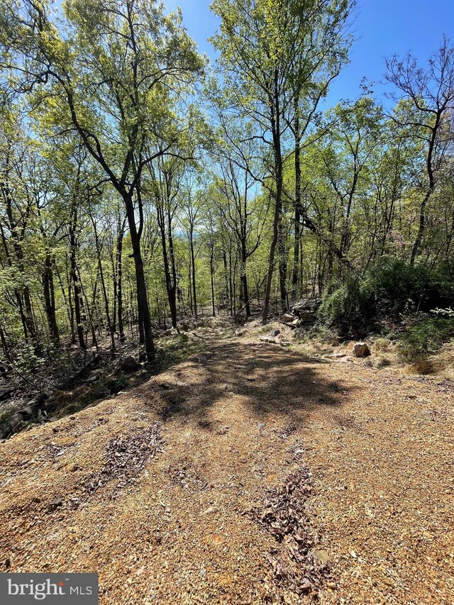 Arran Ln, Hedgesville, WV 25427