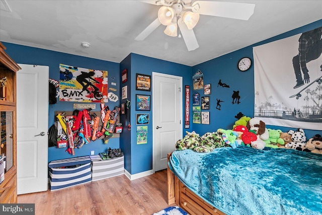 10 Warbler Ct, Stafford, VA 22554 - bedroom with baseboards, ceiling fan, and wood finished floors