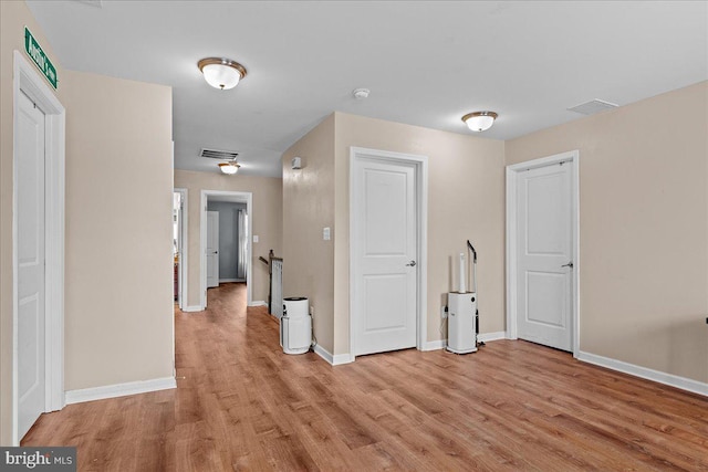 10 Warbler Ct, Stafford, VA 22554 - hallway featuring baseboards, visible vents, and light wood finished floors