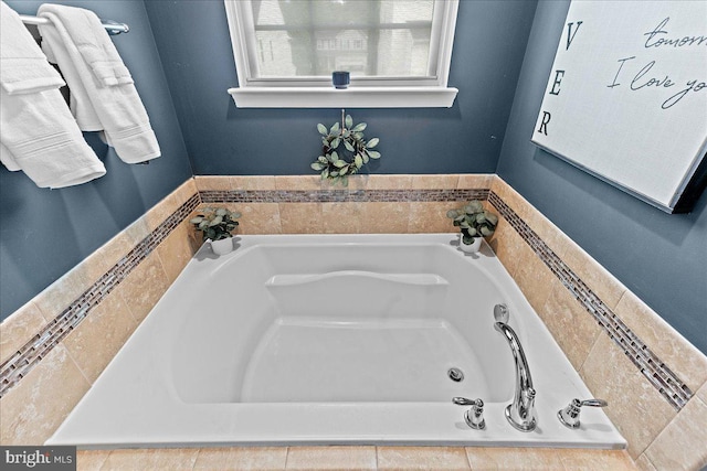 10 Warbler Ct, Stafford, VA 22554 - bathroom featuring a bath