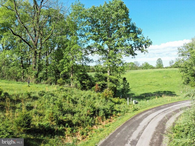 Briar Mountain Dr, Shepherdstown, WV 25443