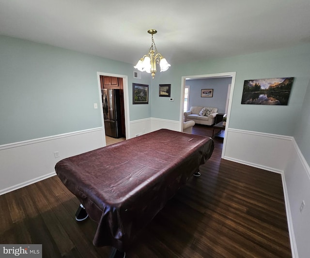 rec room with an inviting chandelier, baseboards, pool table, wood finished floors, and visible vents