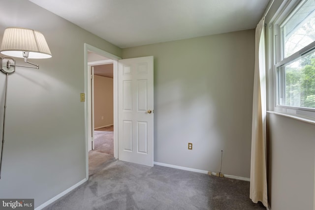 15926 Uppsala Ct, Woodbridge, VA 22191 - empty room featuring carpet and baseboards
