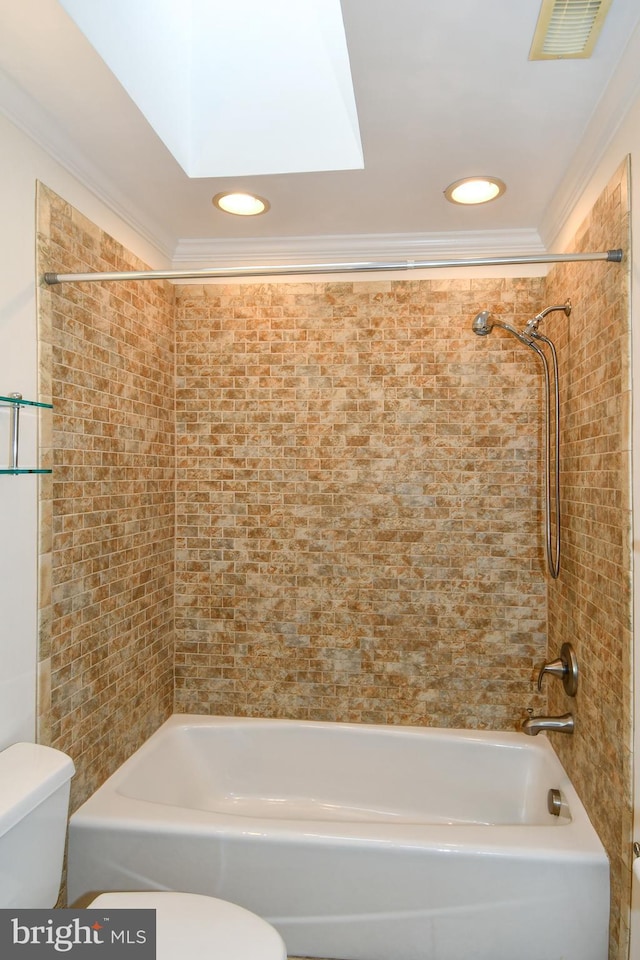 130 Great Lake Dr, Annapolis, MD 21403 - bathroom featuring toilet, crown molding, recessed lighting, and bathtub / shower combination