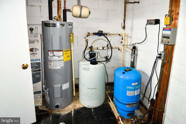 130 Great Lake Dr, Annapolis, MD 21403 - utilities with water heater