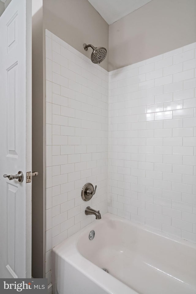 bathroom featuring tub / shower combination