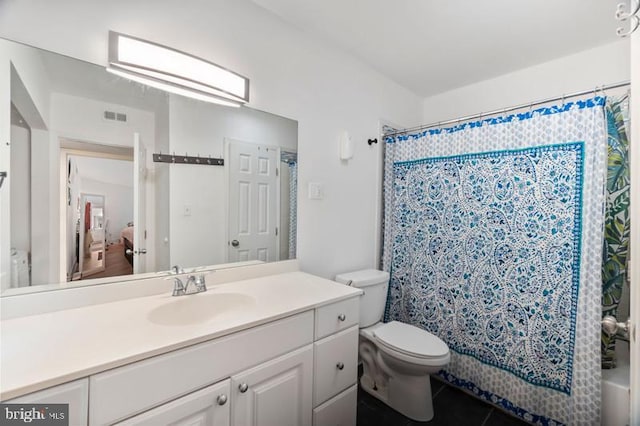 5821 Royal Ridge Dr Unit F, Springfield, VA 22152 - bathroom with vanity, toilet, curtained shower, and visible vents