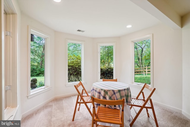 1145 Water Pointe Ln, Reston, VA 20194 - dining room with light colored carpet, baseboards, and recessed lighting