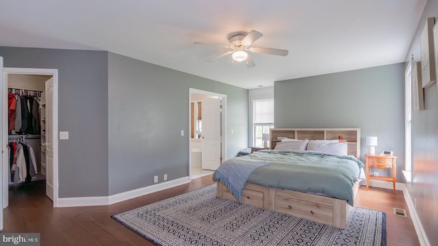 11400 Rolling Green Pl, Hagerstown, MD 21742 - bedroom featuring wood finished floors, a closet, visible vents, baseboards, and a spacious closet