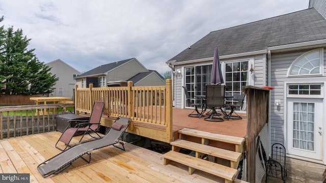 11400 Rolling Green Pl, Hagerstown, MD 21742 - wooden deck with outdoor dining area