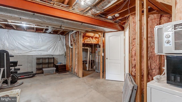 11400 Rolling Green Pl, Hagerstown, MD 21742 - unfinished basement featuring washer / dryer and water heater