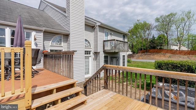 11400 Rolling Green Pl, Hagerstown, MD 21742 - view of wooden deck