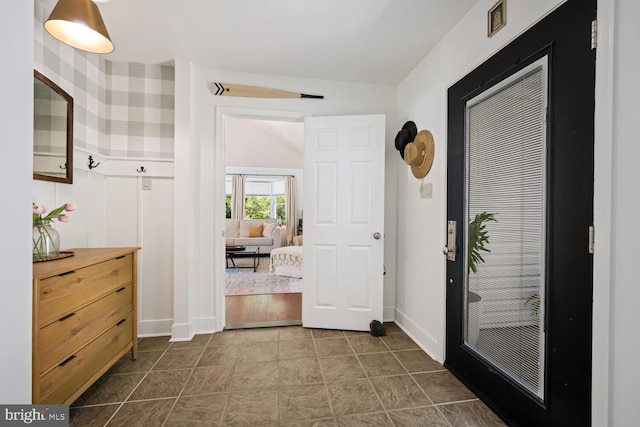 106 Boundary, Saint Michaels, MD 21663 - entrance foyer featuring baseboards