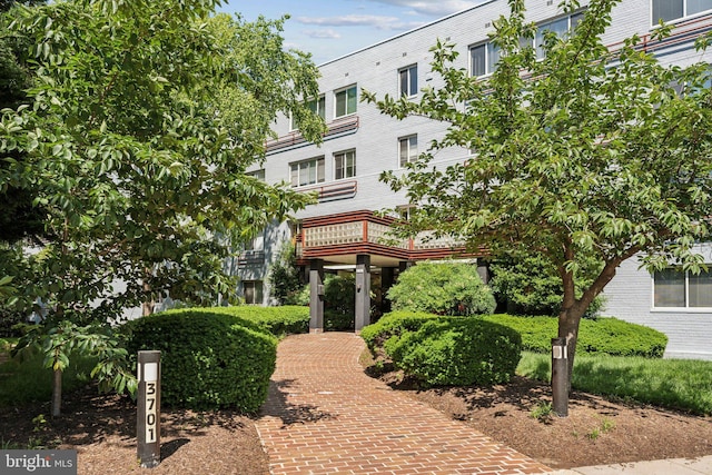 3701 5th St S Unit 212, Arlington, VA 22204 - view of property's community