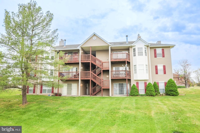 view of building exterior