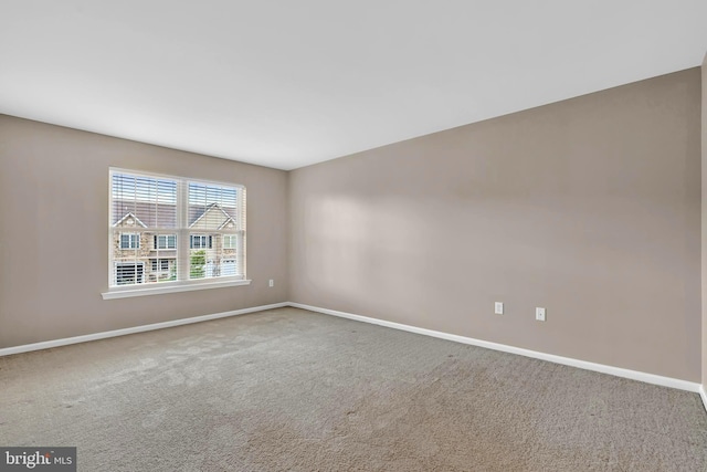 9 Ryan Ct, Telford, PA 18969 - carpeted empty room featuring baseboards