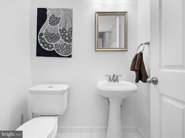 8283 Waterford Mill Ct, Pasadena, MD 21122 - bathroom featuring toilet and baseboards