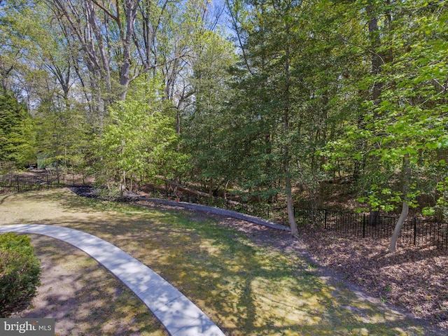 8283 Waterford Mill Ct, Pasadena, MD 21122 - view of yard featuring fence