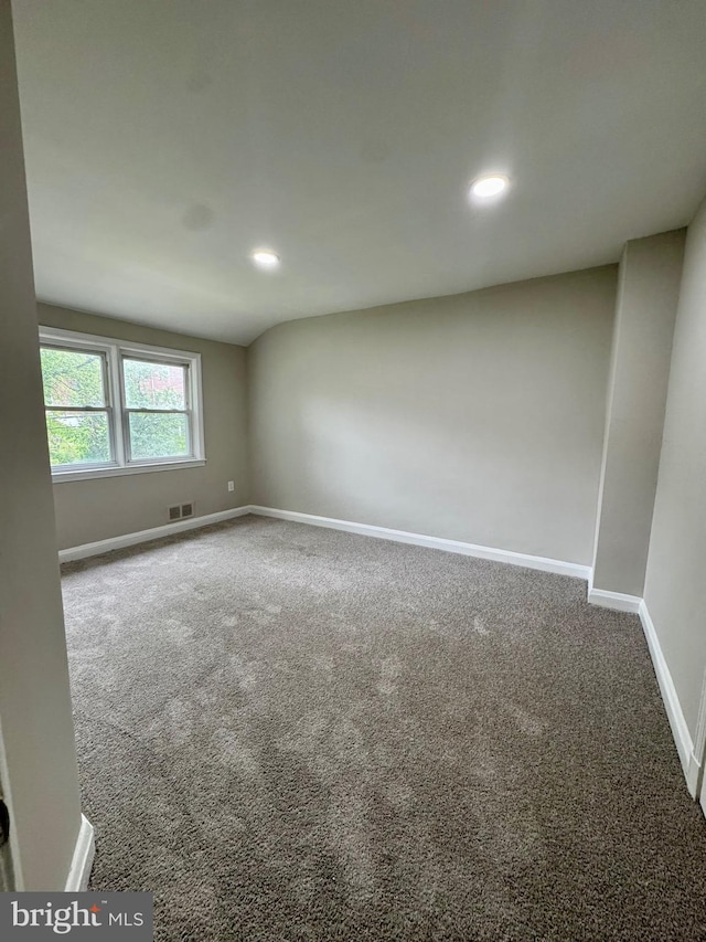 1333 E Northern Pkwy, Baltimore, MD 21239 - spare room with carpet, baseboards, and recessed lighting