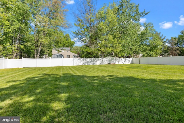 3219 Sunset Ave, Norristown, PA 19403 - view of yard