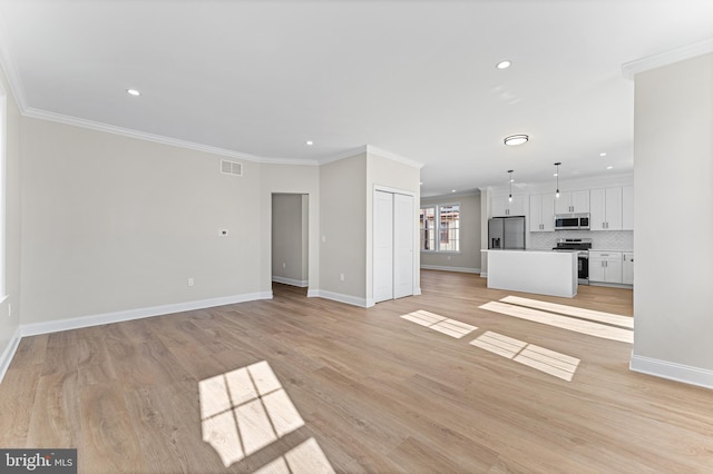 unfurnished living room featuring baseboards, ornamental molding, recessed lighting, and visible vents