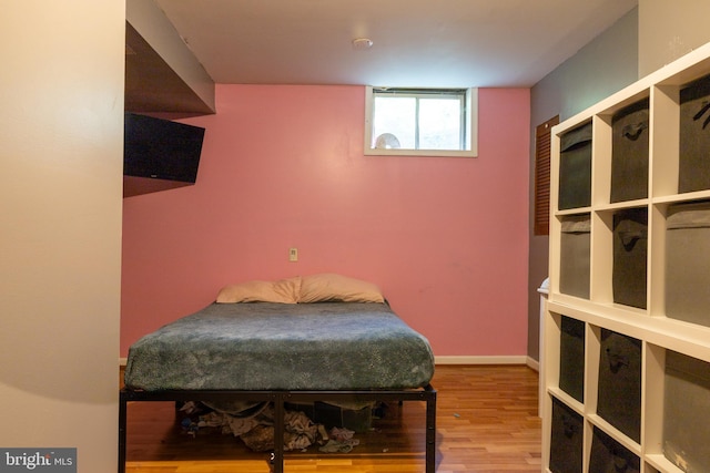 41 Provincial Pkwy, Emmitsburg, MD 21727 - bedroom featuring baseboards and wood finished floors