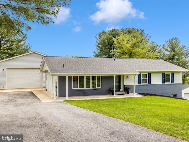 7214 Honeybush Dr, Mount Airy, MD 21771 - ranch-style home featuring a front yard, a shingled roof, and a detached garage