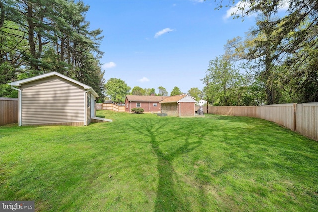 2304 Milltown Rd, Wilmington, DE 19808 - view of yard featuring a fenced backyard