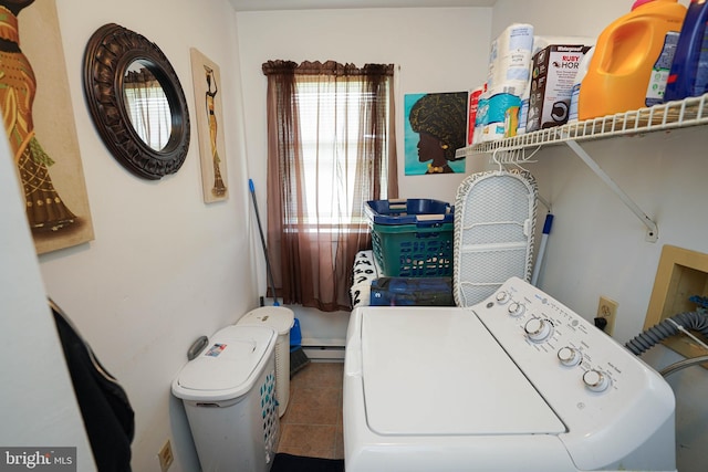 435 N St, Milford, DE 19963 - laundry area with tile patterned floors, laundry area, and washing machine and dryer