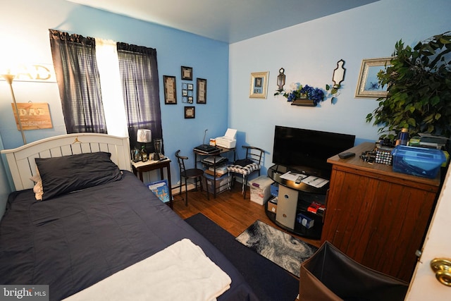 435 N St, Milford, DE 19963 - bedroom featuring wood finished floors
