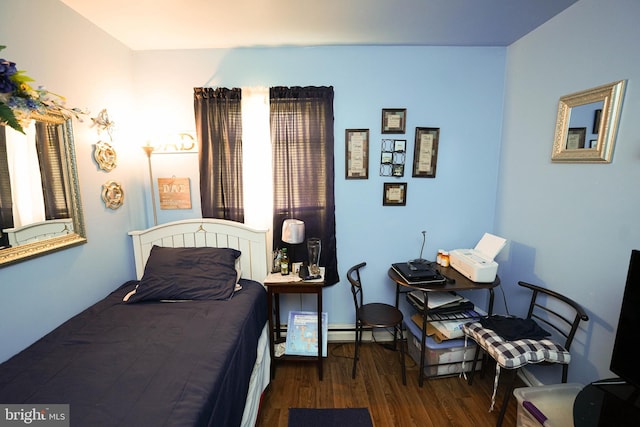 435 N St, Milford, DE 19963 - bedroom featuring wood finished floors