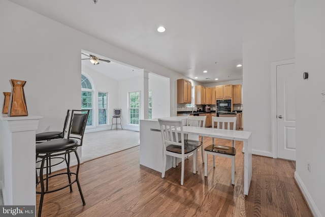 12405 Hillantrae Dr, Clinton, MD 20735 - kitchen featuring light wood-style floors, ceiling fan, recessed lighting, baseboards, and light brown cabinetry