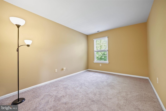 230 Mill Run Ct, Hightstown, NJ 08520 - carpeted spare room featuring baseboards
