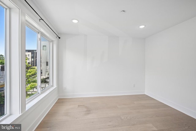 1728 Folsom St Unit A, Philadelphia, PA 19130 - unfurnished room with plenty of natural light, light wood-style floors, recessed lighting, and baseboards