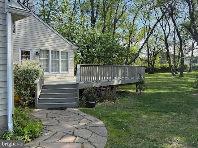 924 Hughes Dr, Hamilton, NJ 08690 - view of yard with a wooden deck