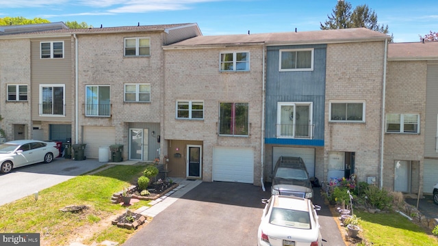 1806 Crest Dr, Coatesville, PA 19320 - view of property with an attached garage and driveway