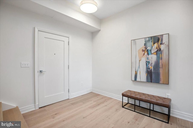 923 V St NW Unit 601, Washington, DC 20001 - entrance foyer featuring wood finished floors and baseboards
