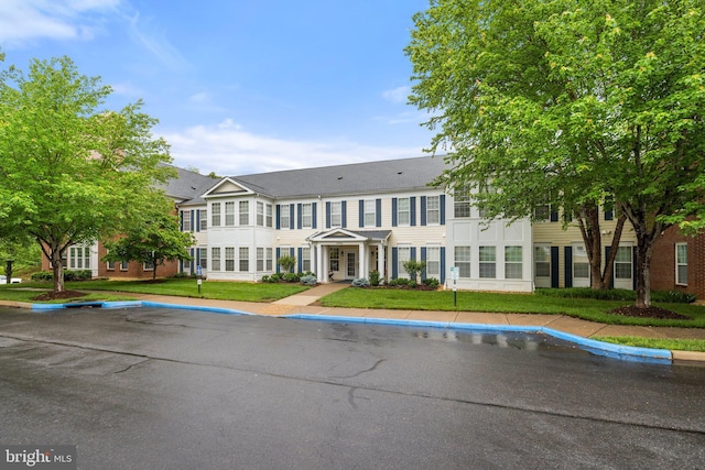 6704 Holly Farm Ln Unit 203, New Baltimore, VA 20187 - view of property featuring a front lawn