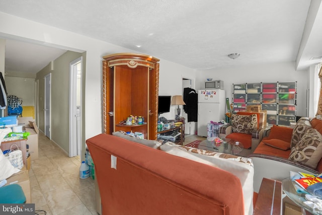 12714 Harborview Ct, Woodbridge, VA 22192 - view of living room