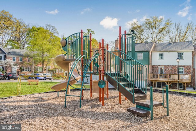 12714 Harborview Ct, Woodbridge, VA 22192 - community jungle gym featuring a lawn