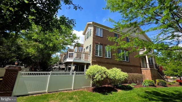 4102 Chariot Way, Upper Marlboro, MD 20772 - view of home's exterior with brick siding