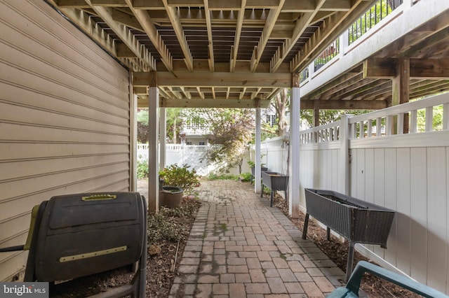 4102 Chariot Way, Upper Marlboro, MD 20772 - fenced backyard with a patio area