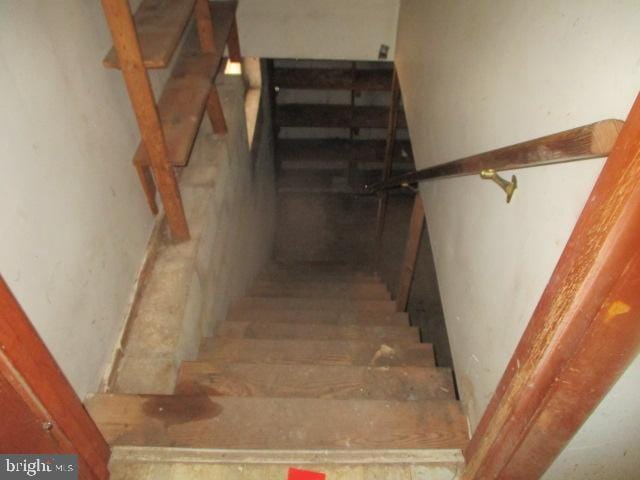 2014 Leland Ave, Baltimore, MD 21220 - view of staircase