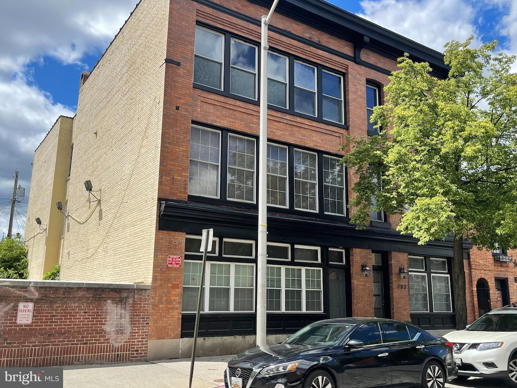 view of building exterior